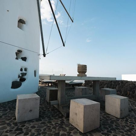 Anemoscope Windmill Villa Pyrgos Kallistis Exterior photo